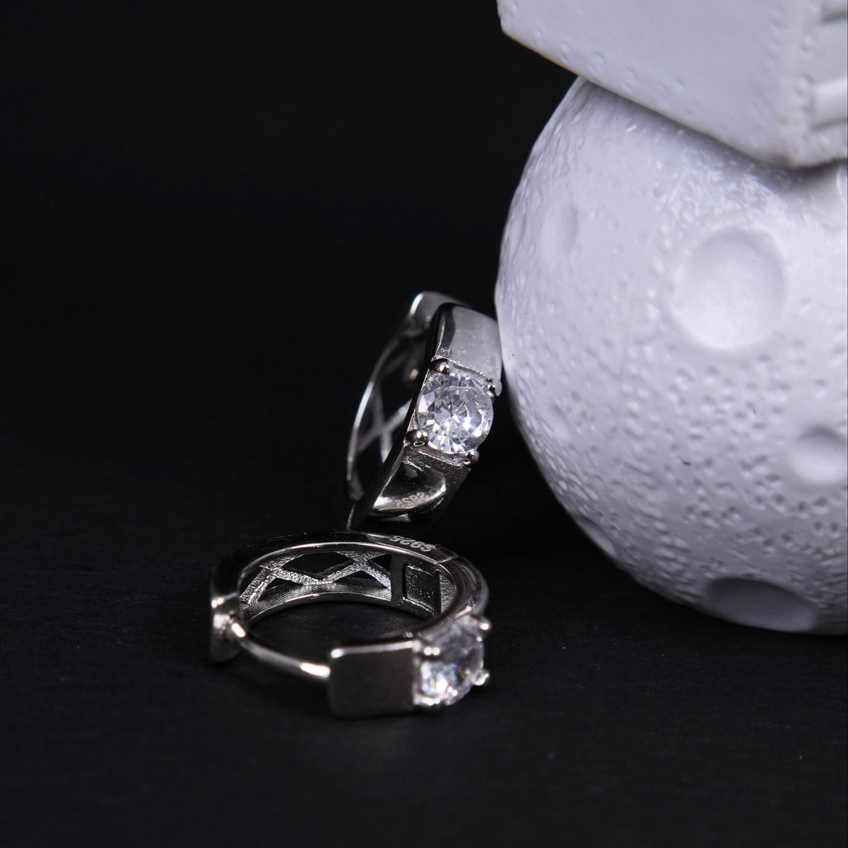 The Meridian Hoops by VERSORI – 925 sterling silver earrings, view 3