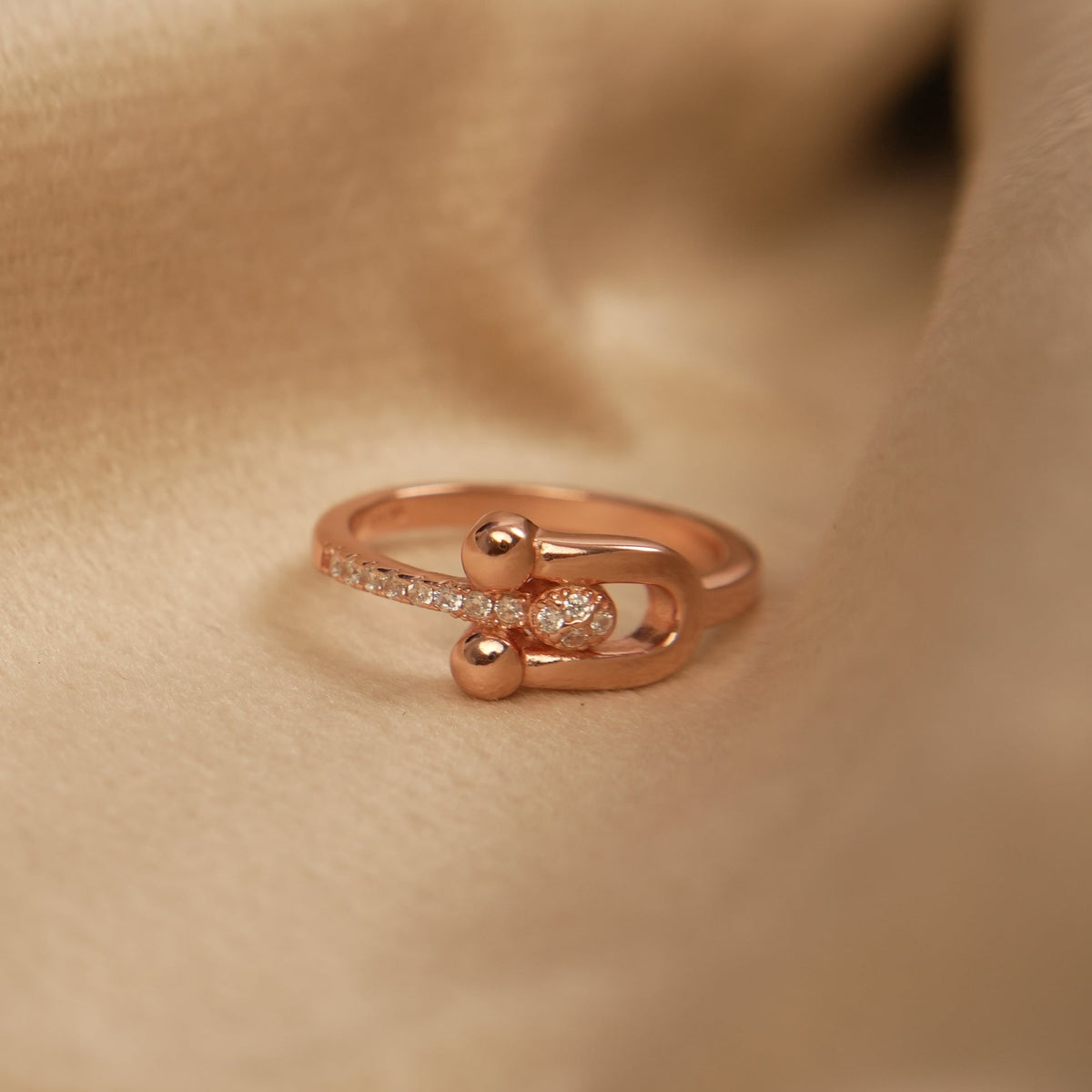 Libre Crystal Ring by VERSORI – 925 sterling silver ring, view 3