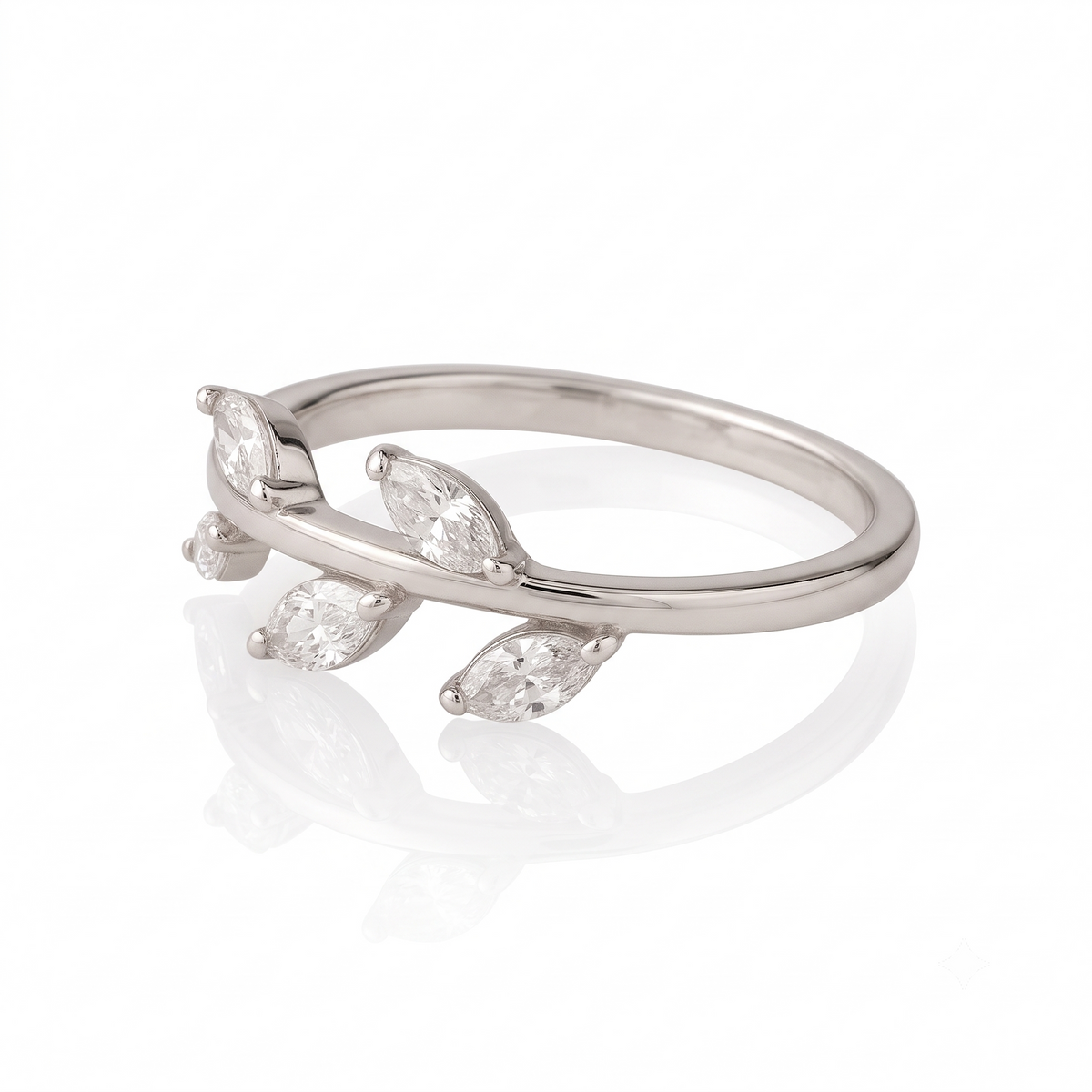 Crystal Leaf Ring by VERSORI – 925 sterling silver ring, view 3